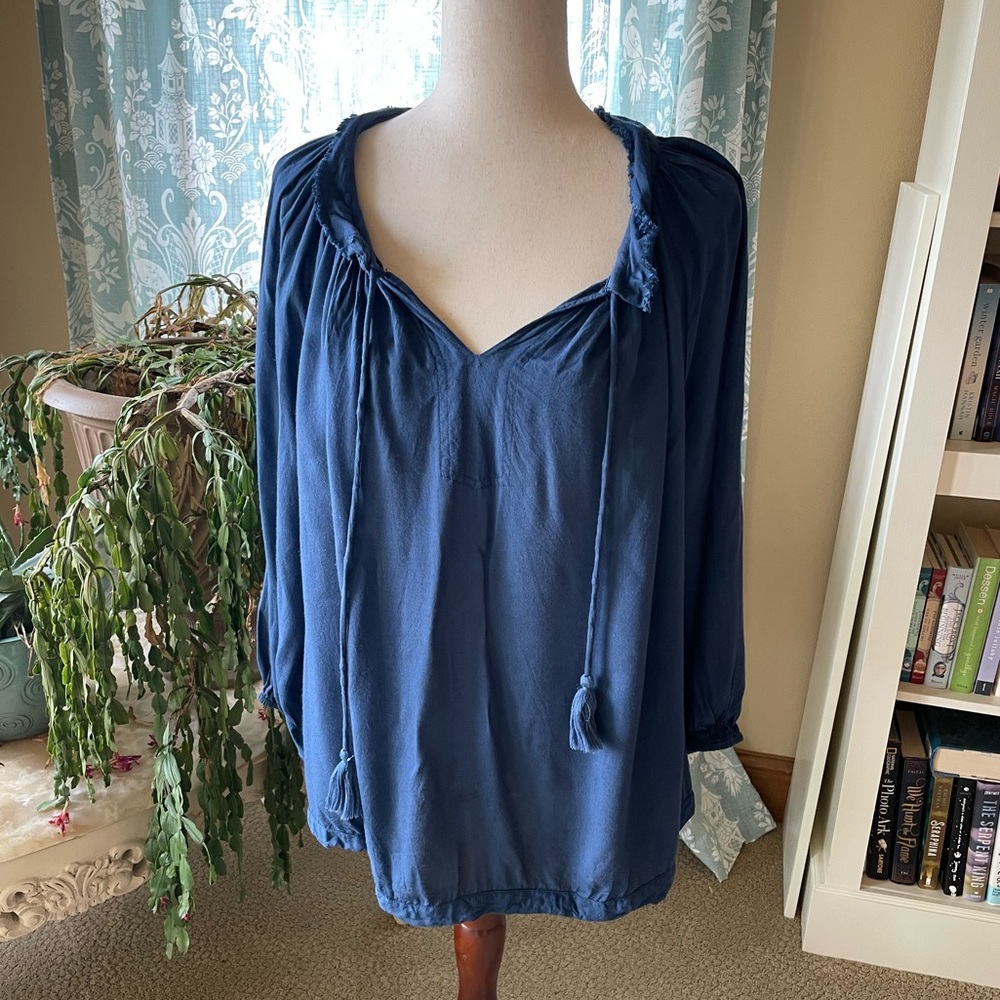 Crosstree Lane blue rayon tassel oversized peasant blouse